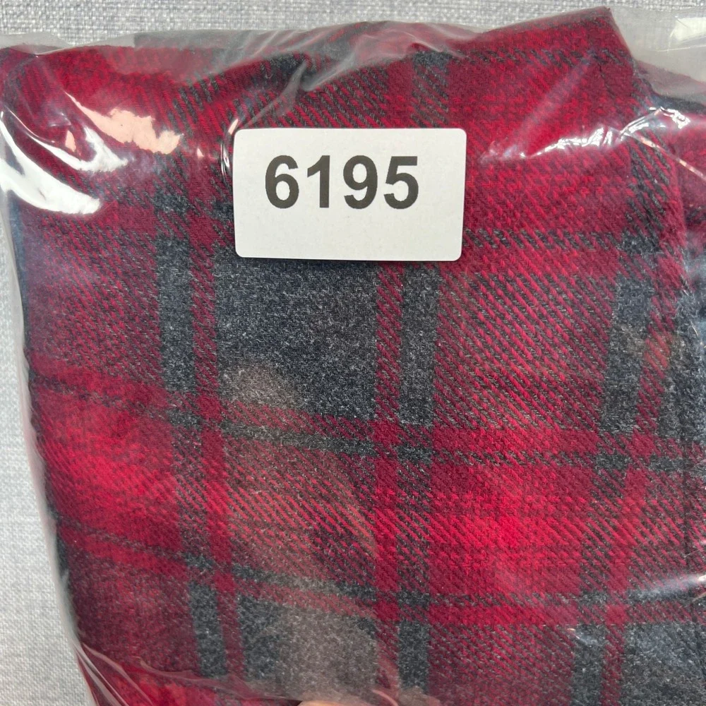 Orvis Big Bear Heavyweight Flannel Shirt Men XL Red Gray Plaid Pockets Utility - Picture 11 of 11